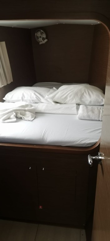 Yacht LAGOON - 380 "Lanme"