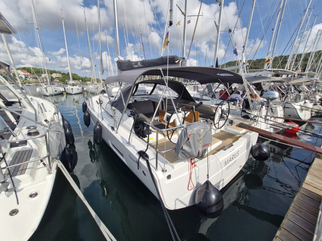 Yacht HANSE - 410 "Marius"