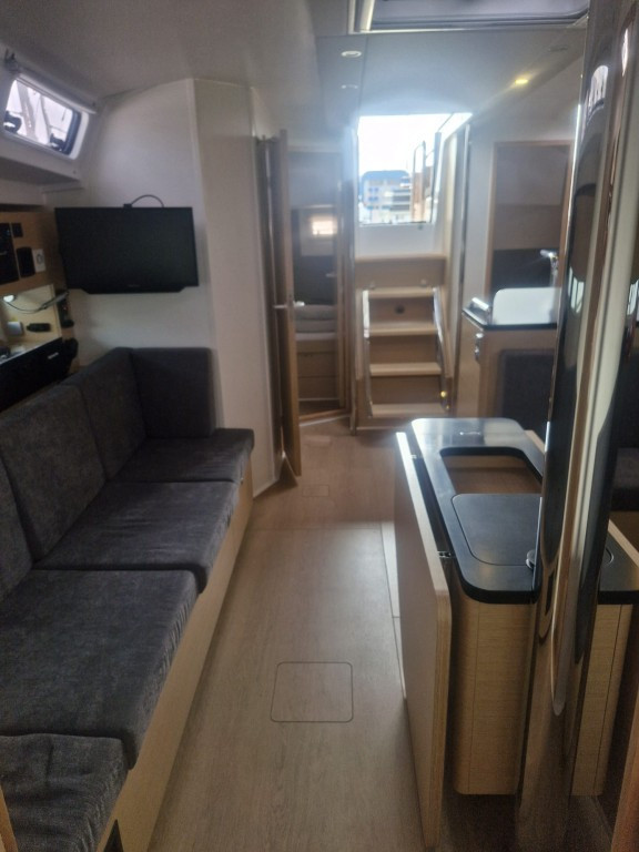 Yacht HANSE - 410 "Marius"