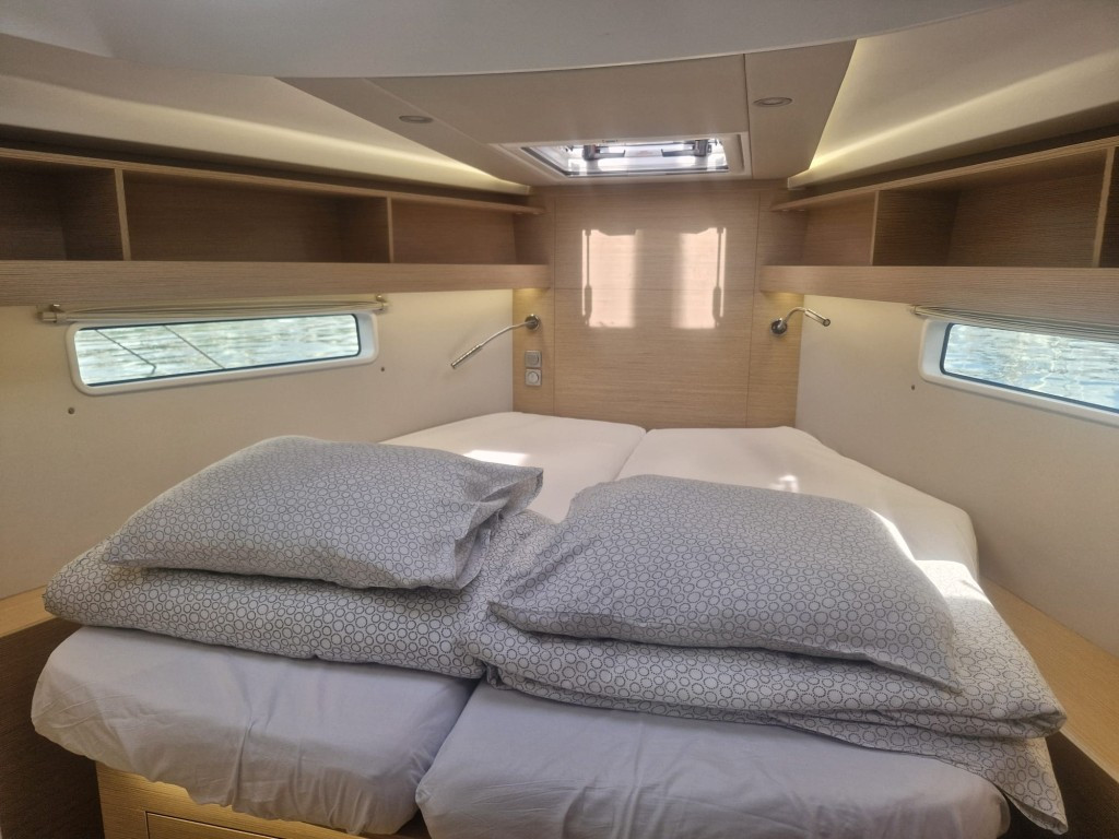 Yacht HANSE - 410 "Marius"