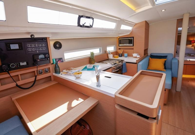 Yacht JEANNEAU - Sun Odyssey 410 "Mare"