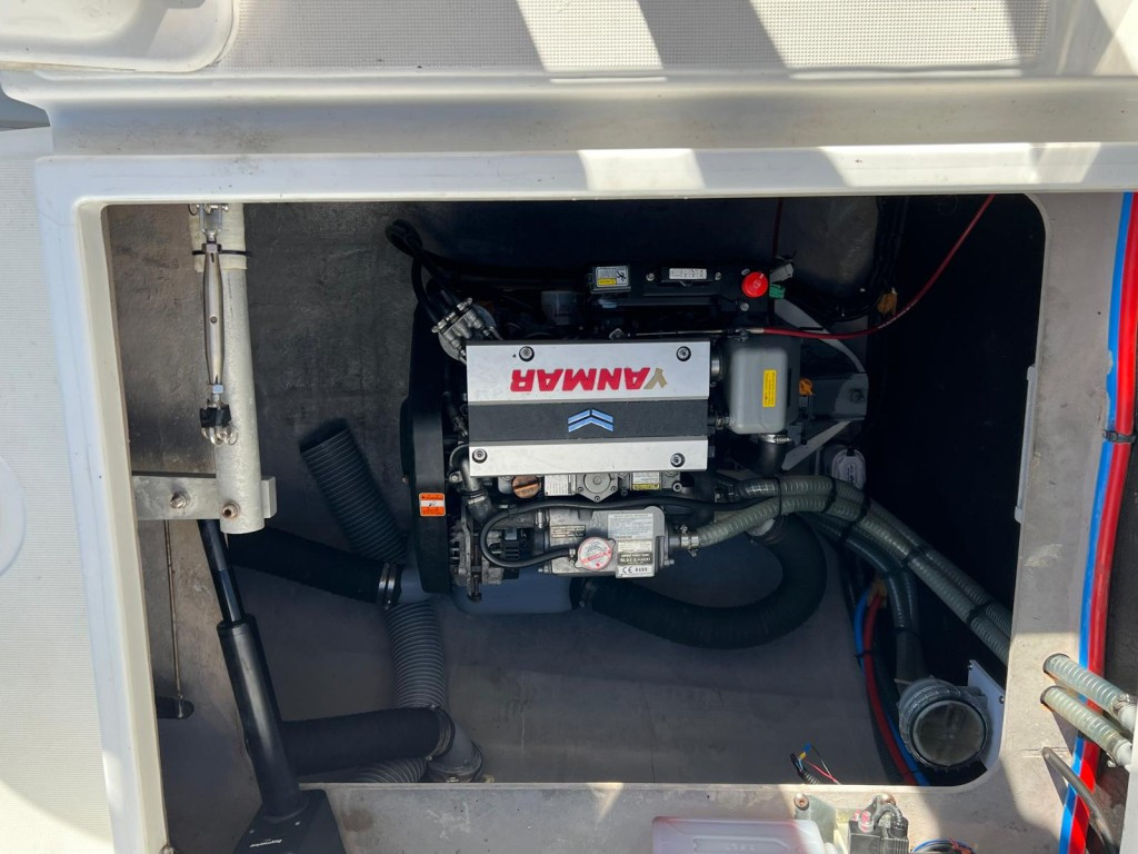 Yacht CATANA - Bali 4.1 "Ginevra"