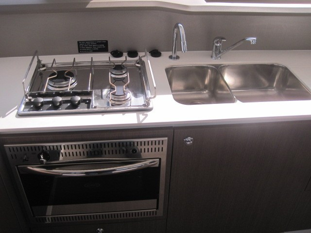 Yacht CATANA - Bali 4.3 "Maria Elena"