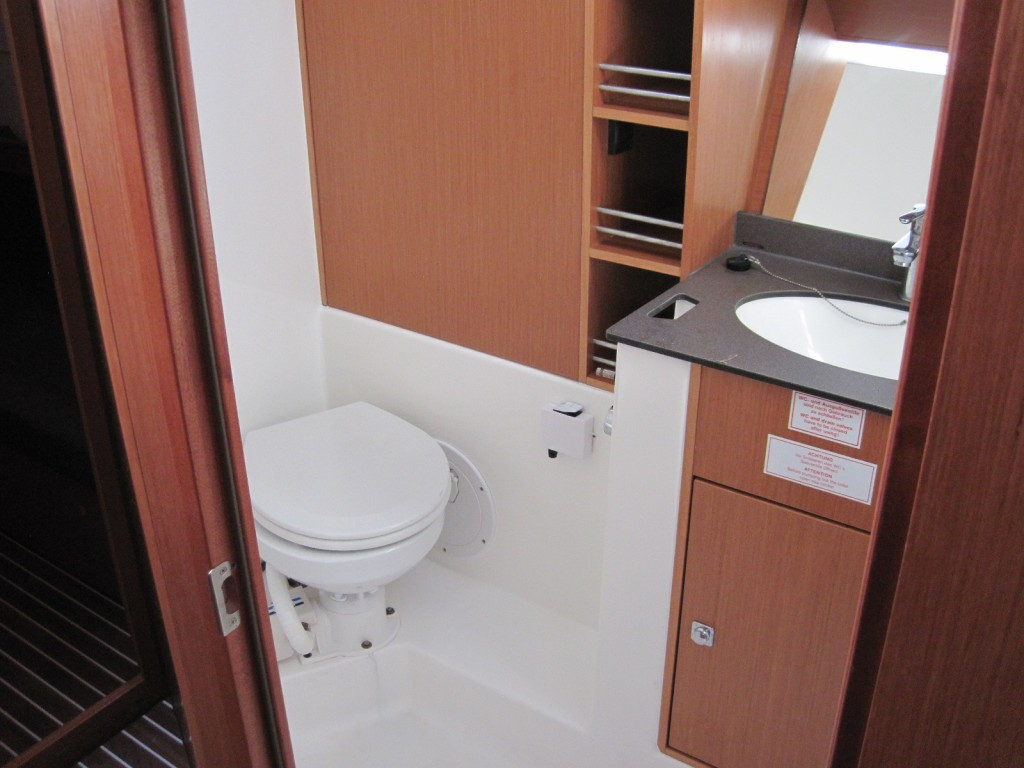 Yacht BAVARIA - Cruiser 41 "Vittoria"