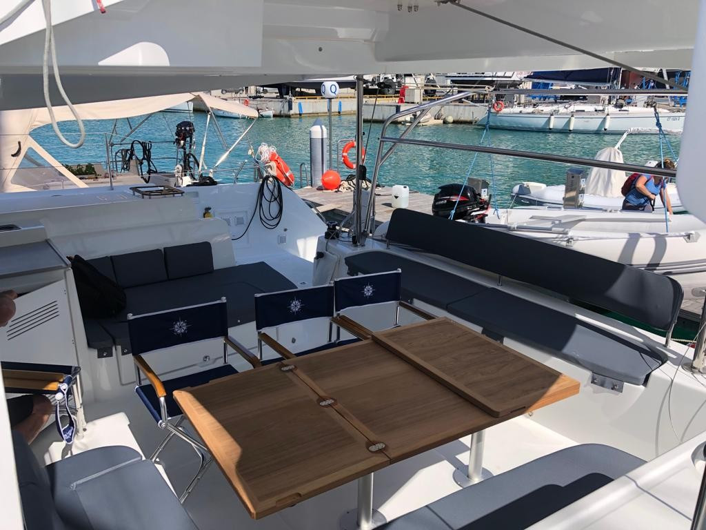 Yacht LAGOON - 46 "Oriana"