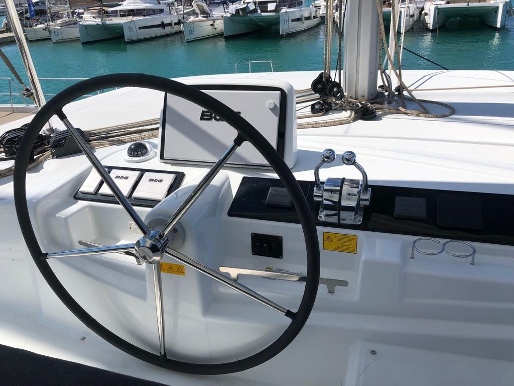 Yacht LAGOON - 46 "Oriana"