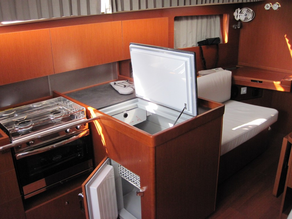 Yacht BENETEAU - Oceanis 41.1 "Stella"