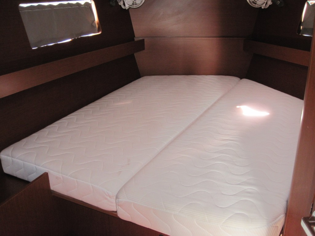 Yacht BENETEAU - Oceanis 41.1 "Stella"