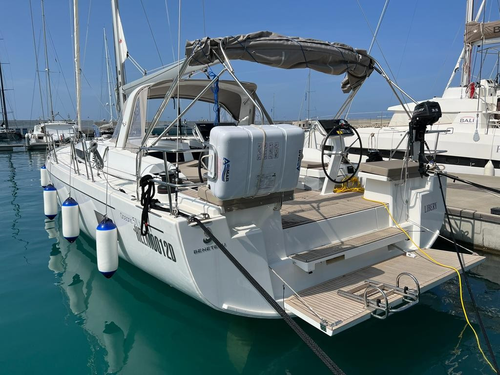 Yacht BENETEAU - Oceanis 51.1 "Libery"