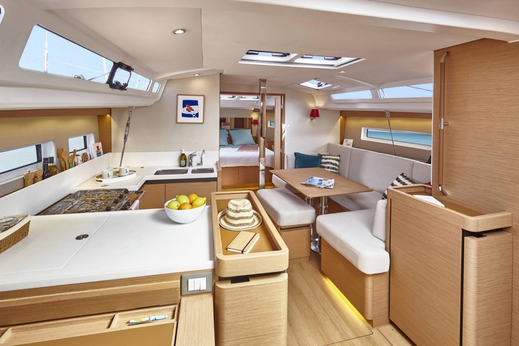 Yacht JEANNEAU - Sun Odyssey 440 "Šinki"
