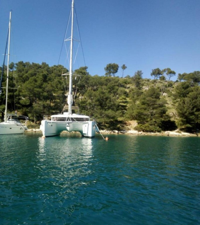 Yacht LAGOON - 450 F "Diva"