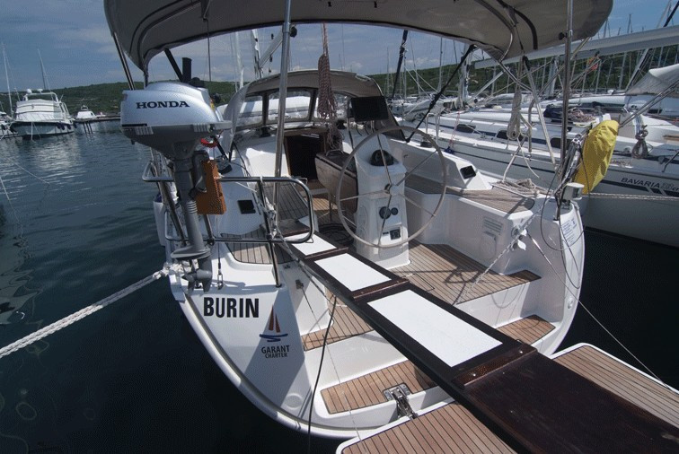 Yacht BAVARIA - Cruiser 33 "Burin"