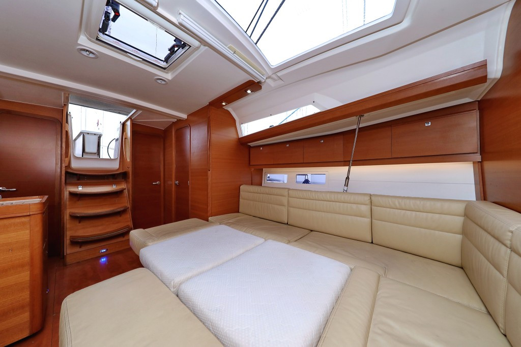 Yacht DUFOUR - 412 Grand Large "Fun 4 Friends"