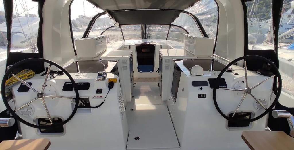 Yacht JEANNEAU - Sun Loft 47 "Granmasti"