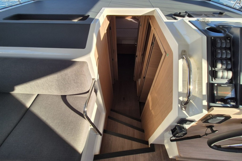 Yacht BENETEAU - Swift Trawler 41 Fly "Swift Home"