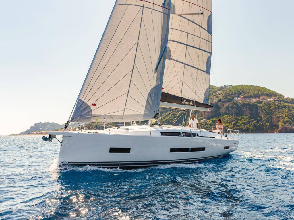 Yacht HANSE - 410 "Taja"
