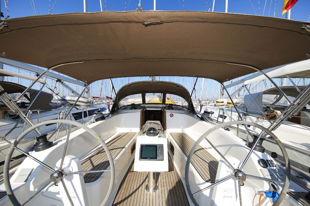 Yacht BAVARIA - Cruiser 41 "Morellina"