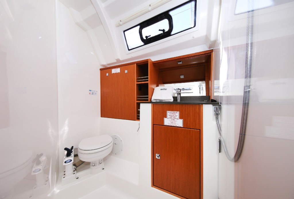 Yacht BAVARIA - Cruiser 41 "Morellina"