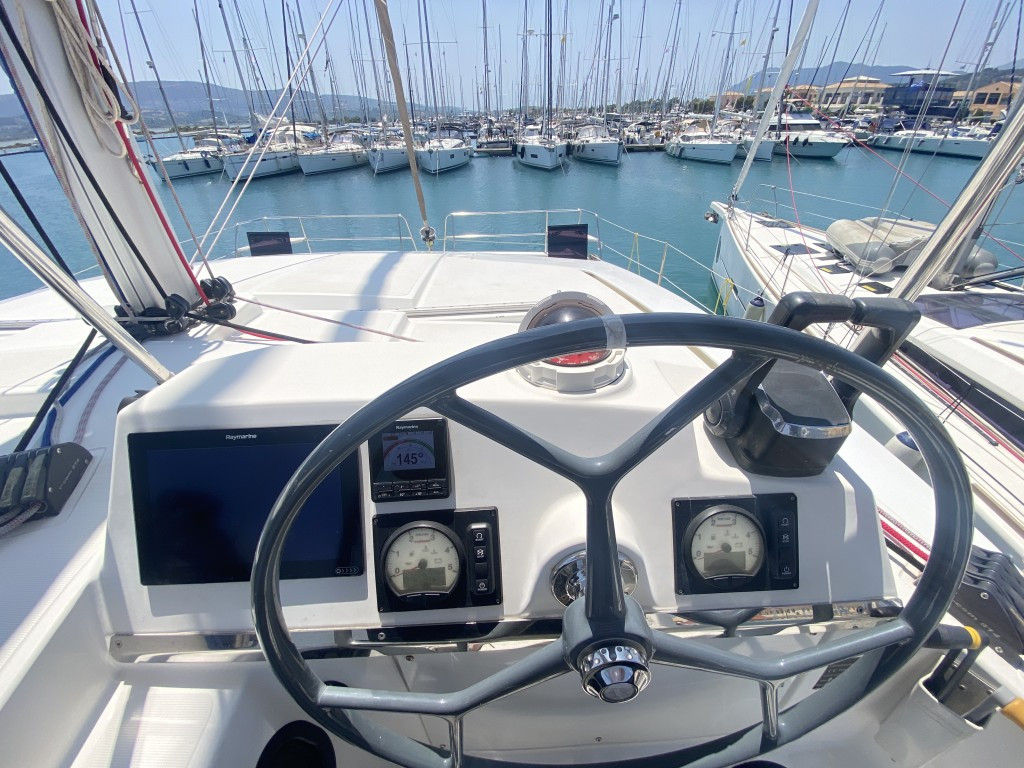 Yacht CATANA - Bali 4.1 "Princess"