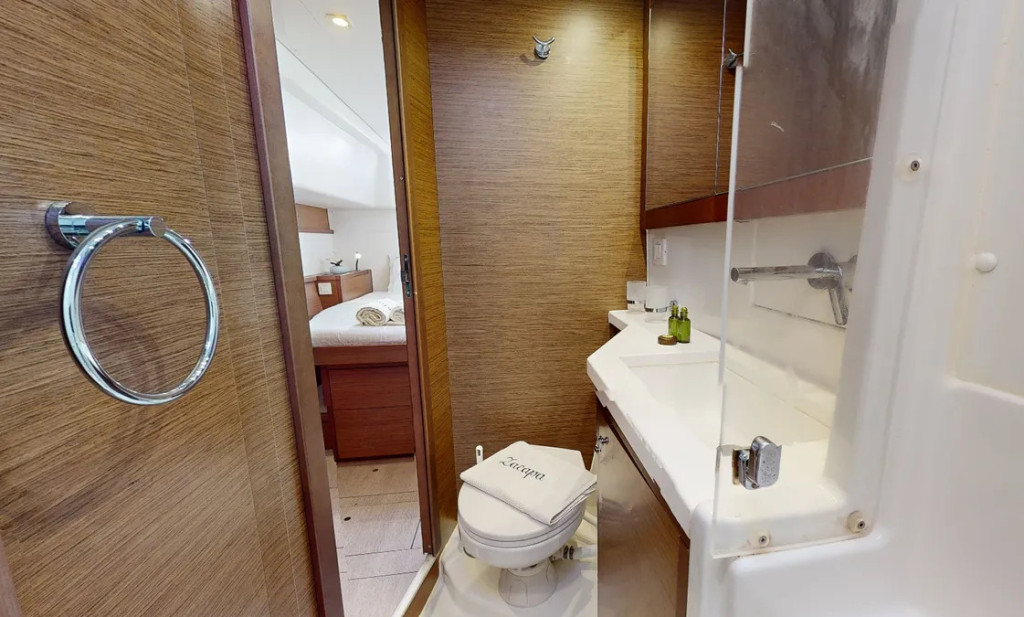 Yacht LAGOON - 450 F "Zacapa"