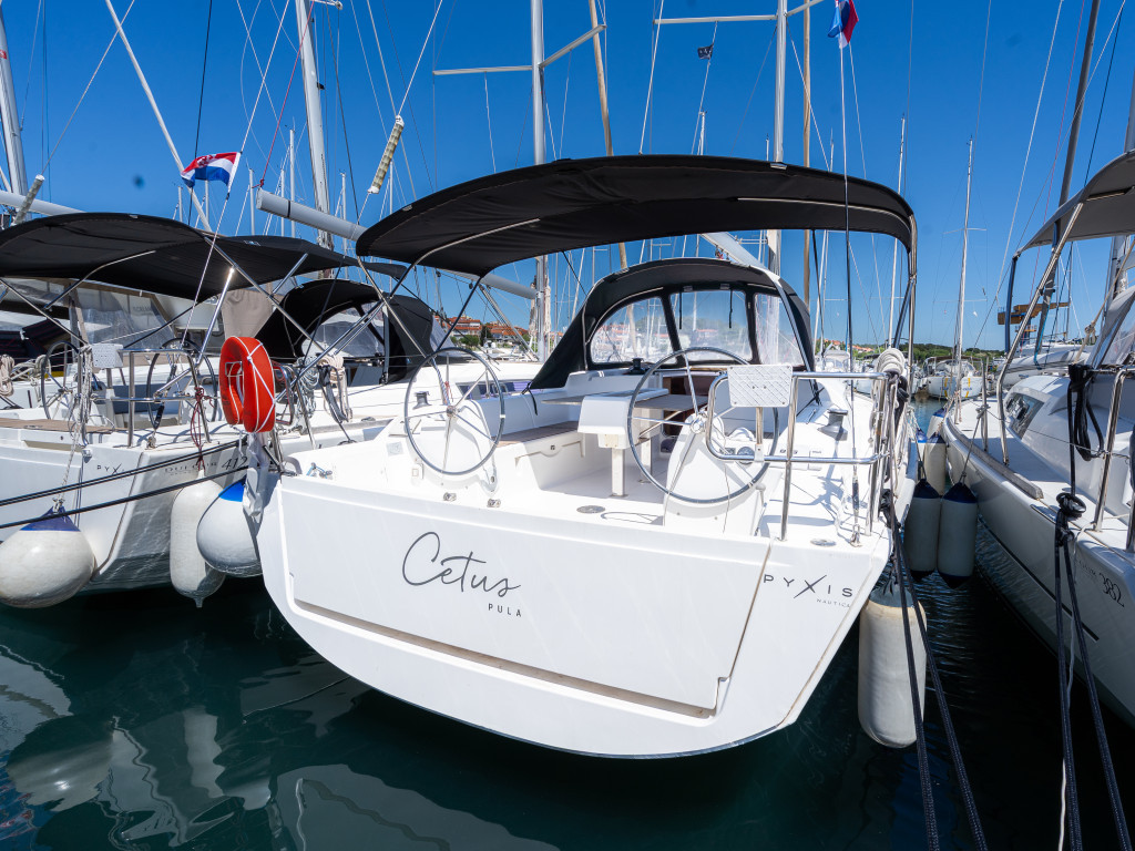 Yacht DUFOUR - 382 Grand Large "Cetus"