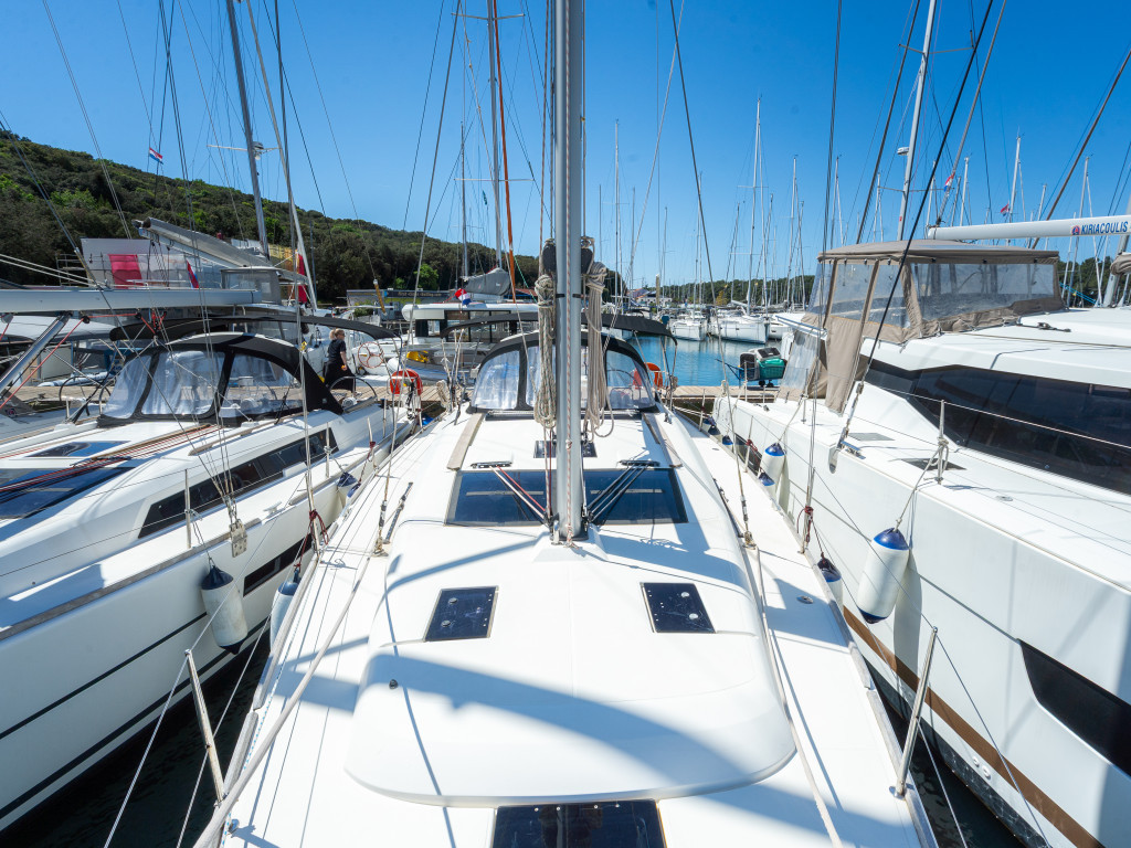 Yacht DUFOUR - 412 Grand Large "Apus"