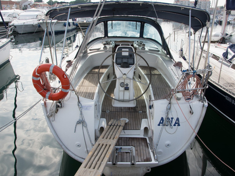 Yacht BAVARIA - 38 Cruiser "Ana"