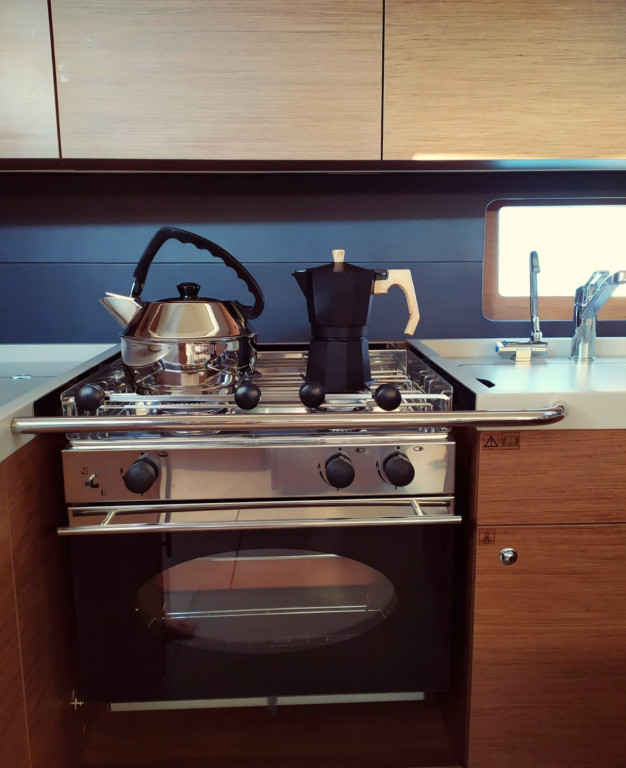 Yacht BENETEAU - Oceanis 51.1 "Infinity"