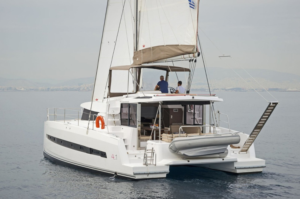 Yacht CATANA - Bali 4.1 "Golden Waters"