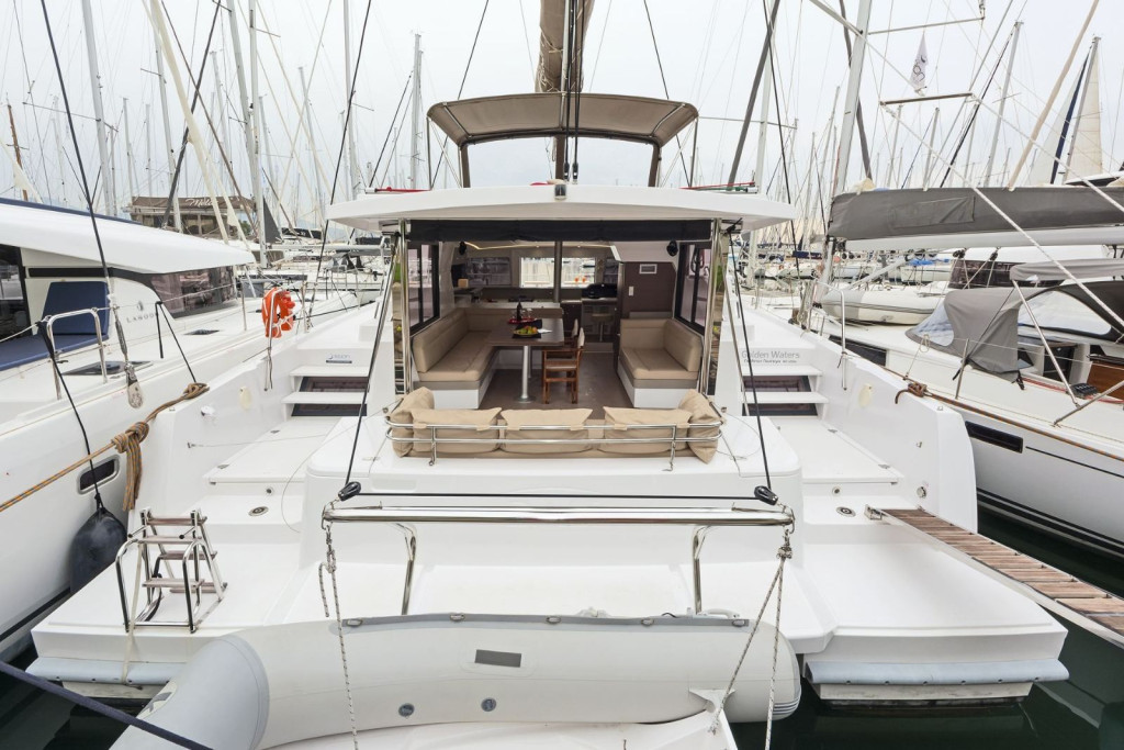 Yacht CATANA - Bali 4.1 "Golden Waters"