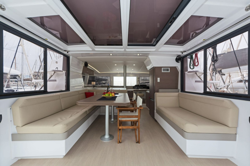 Yacht CATANA - Bali 4.1 "Golden Waters"