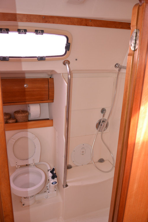 Yacht BAVARIA - 46 Cruiser "Chronos"