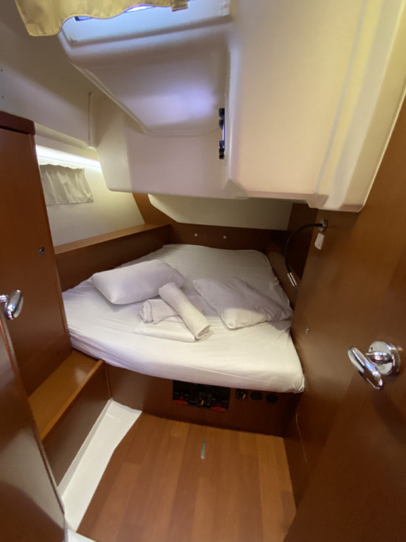 Yacht BENETEAU - Oceanis 45 "Callidora"