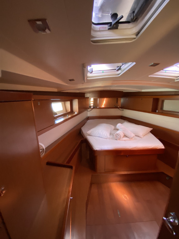 Yacht BENETEAU - Oceanis 45 "Callidora"