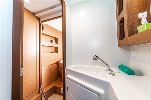 Yacht LAGOON - 42 "Aria"