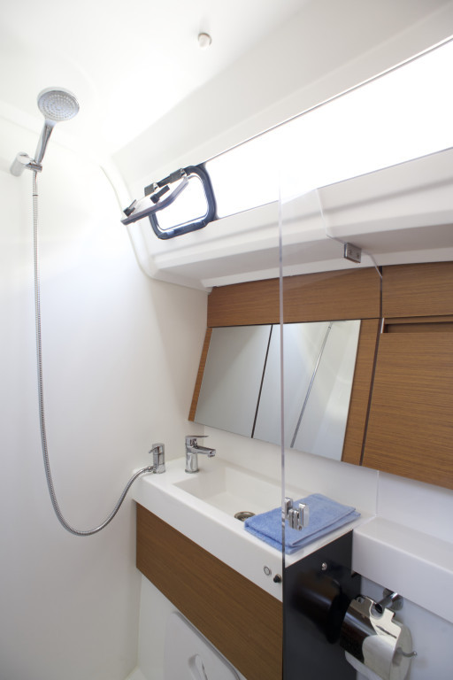 Yacht JEANNEAU - Sun Odyssey 410 "Eugenie"