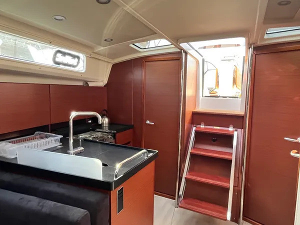 Yacht HANSE - 418 "Eugene"