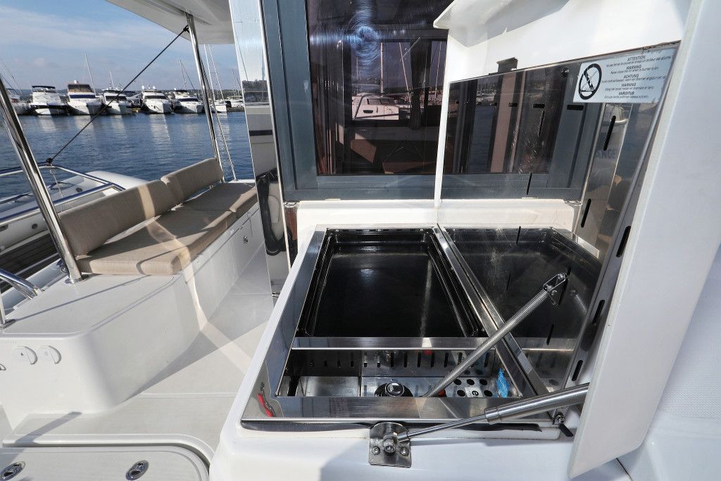 Yacht CATANA - Bali Catspace "Ocean Office"