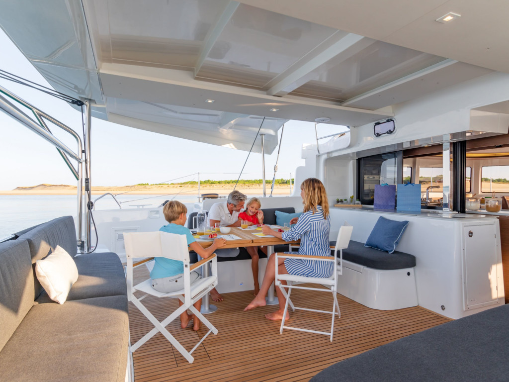 Yacht LAGOON - 46 "Active Cruises"