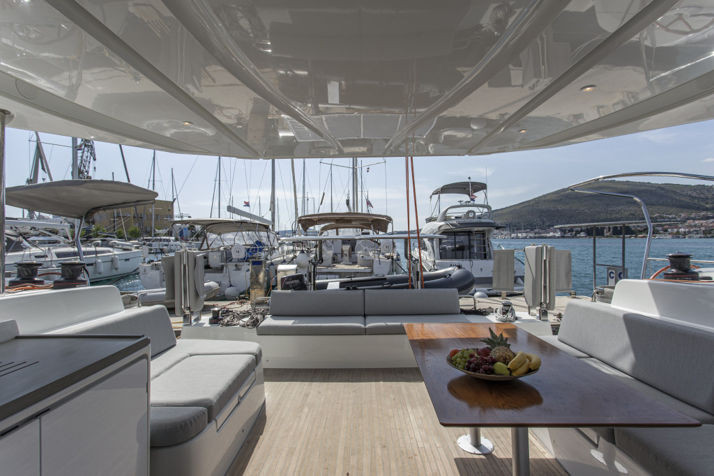 Yacht EXCESS-CATAMARANS - 15 "Tranquillity"