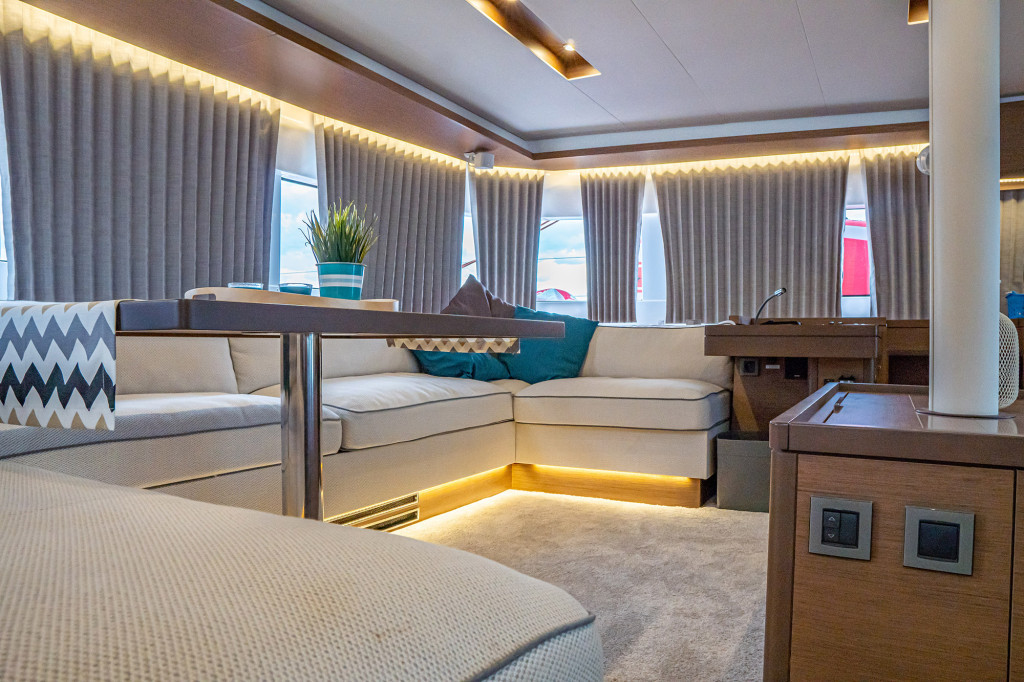 Yacht LAGOON - 50 "Princess Kiss"