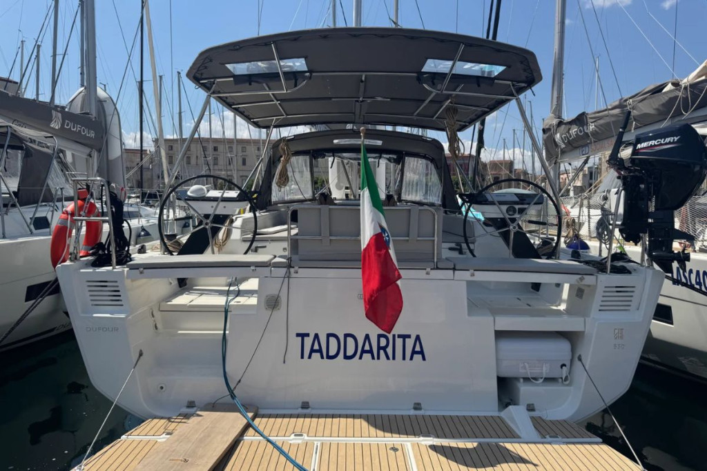 Yacht DUFOUR - 530 "Taddarita"