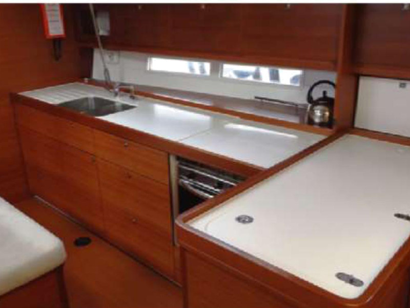 Yacht DUFOUR - 450 Grand Large "Oscar Time"