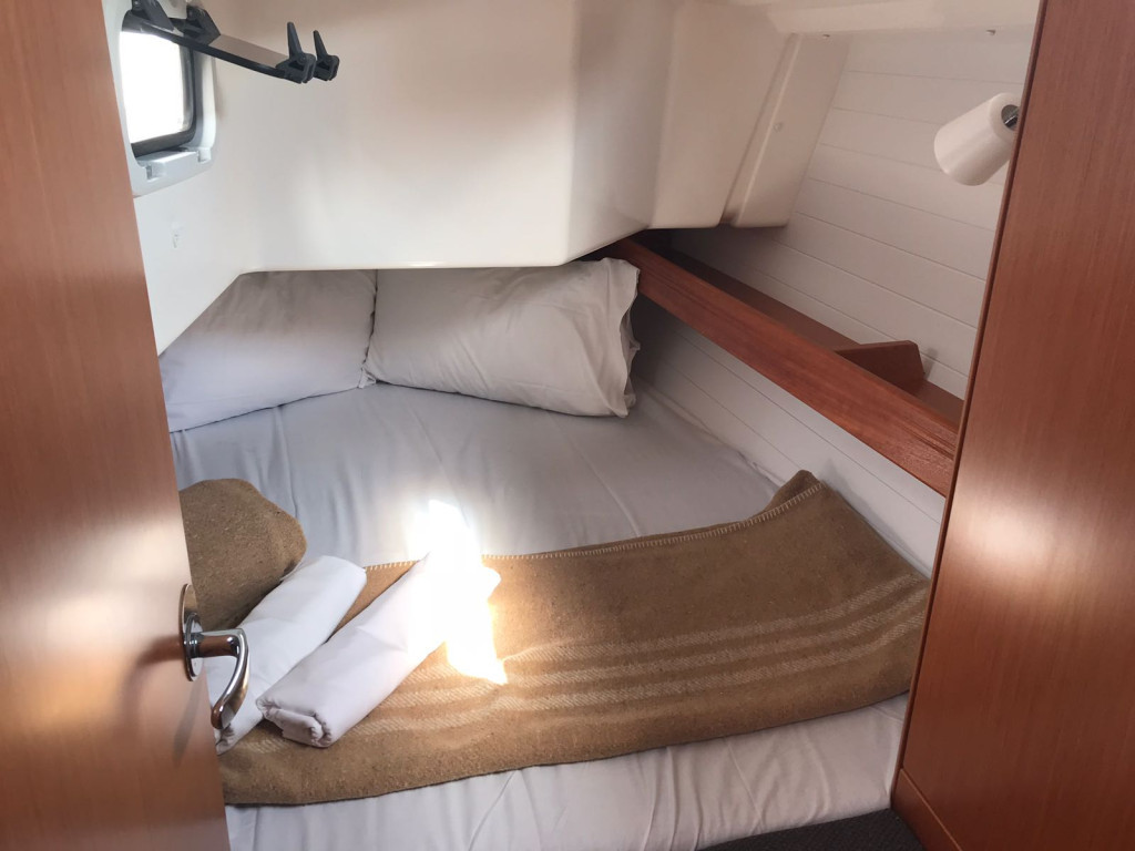 Yacht BAVARIA - Cruiser 34 "Pollux I"