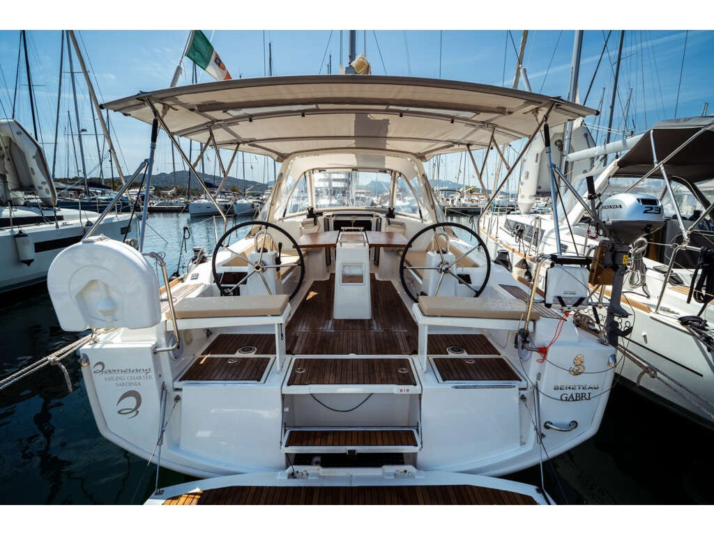 Yacht BENETEAU - Oceanis 38 "Gabri"