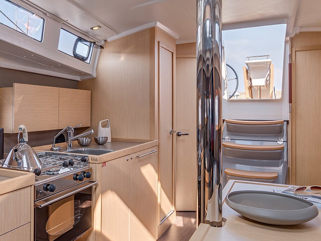 Yacht BENETEAU - Oceanis 38.1 "Follia"