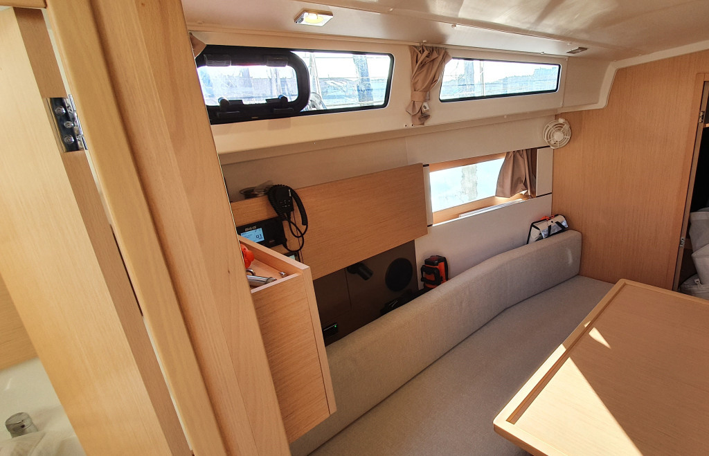 Yacht BENETEAU - Oceanis 38.1 "Follia"