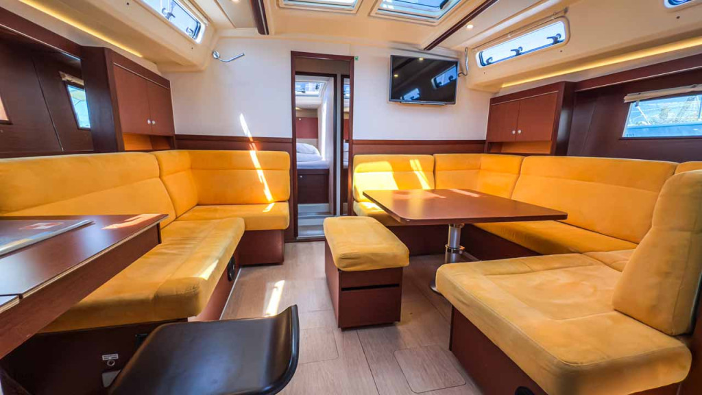 Yacht HANSE - 455 "Sea Legend"