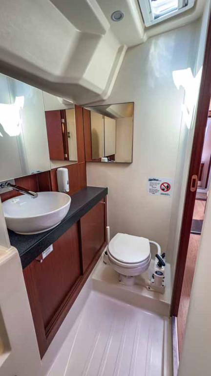 Yacht HANSE - 455 "Sea Legend"