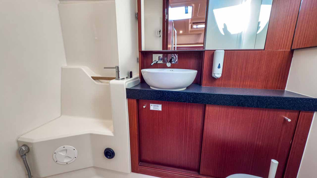 Yacht HANSE - 455 "Sea Legend"